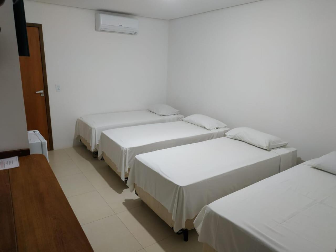 Hotel Lirio Carolina  Eksteriør billede